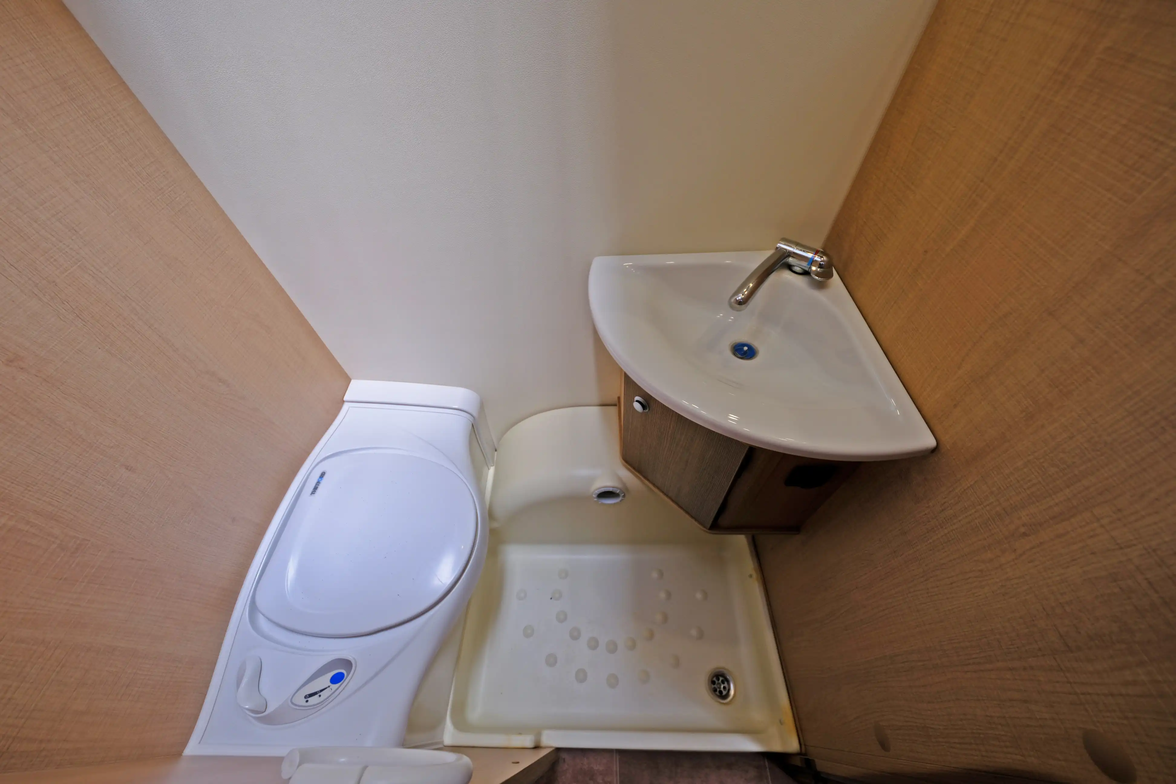 BUERSTNER Premio 490 TL - Ansicht 11